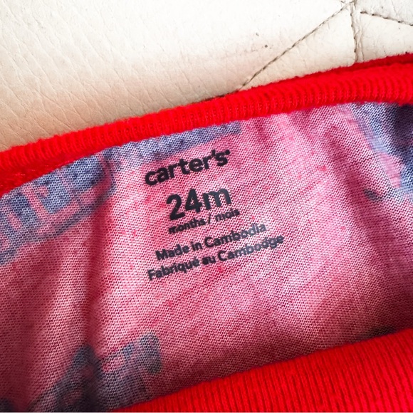 Carters • 3 Piece PJ Set - Picture 6 of 6